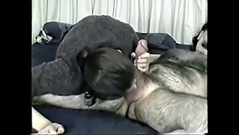 Muslima Wife From The Middle East Gives A Blowjob In A Homemade Video